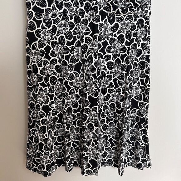 Loft Black and White Flutter Floral Wrap Dress - Picture 4 of 9